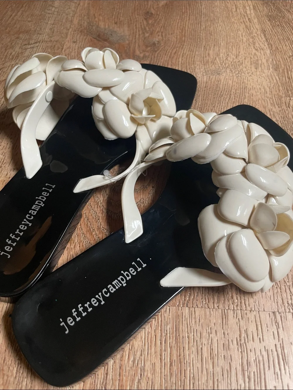 Jeffrey Campbell Black Footbed White Floral Slide Sandals
